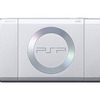 新型PSP「プレイステーション・ポータブル」（PSP-2000シリーズ）の画像