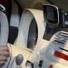 車内はこんな感じ。正面のカーナビが標準装備かどうかは不勉強で知りませんの画像