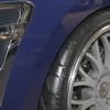 展示しているのはFucusでもスポーツモデルなので、エクステリアはハデ目の画像
