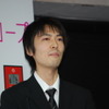 開発者の高橋晋平氏は、これまでに、エゴグラムによる人間観察機「Human Player」や「∞プチプチ」などの商品を手がけてきた若きヒットメーカー。ミライスコープ開発のきっかけは「去年の夏頃に突然将来が不安になったこと」という。「少し怖いけれど、自分の未来を見てみたい。幸せな未来をつかみたいです」という本人の切実な願いが製品化された形だの画像
