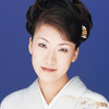 市川由紀乃の画像
