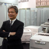 OKIデータNIP事業本部カラーSFP事業部次世代戦略商品開発担当プロジェクトリーダ（部長）・山本勉氏の画像