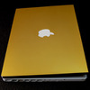 MacBookプロテクター（ゴールド）の画像