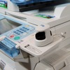 　日立製作所が開催するプライベートイベント「日立 uVALUEコンベンション2008」では、同社が力を入れる指静脈認証をアピールしている。の画像