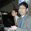 　WPC EXPOの会場で、NEC基礎・環境研究所 統括マネージャーであり、工学博士の久保佳実氏に燃料電池について聞いてみた。の画像