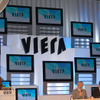 　松下電器産業は6日、薄型テレビ「VIERA（ビエラ）」シリーズの新製品として、デジタルハイビジョンプラズマテレビ3機種と、デジタルハイビジョン液晶テレビ6機種を5月1日に発売すると発表した。の画像