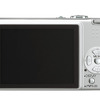 FX8の背面には、従来同様の2.5型液晶を装備の画像
