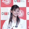 女医姿に着替えて再登場。「ちゅらさん」で魅せた女医姿を、改めて演じることにの画像