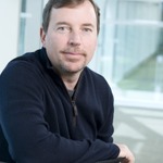 混乱続くヤフー、学歴詐称問題でトンプソンCEOが退任