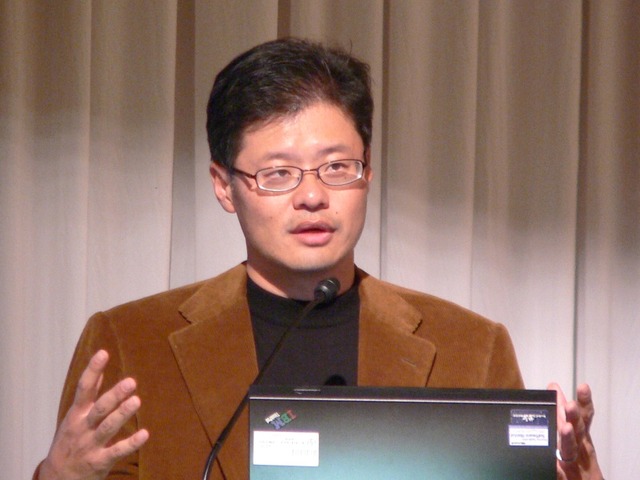 ヤフー、4月1日に10周年。ジェリー・ヤン氏と井上社長がこれからの10年を語る