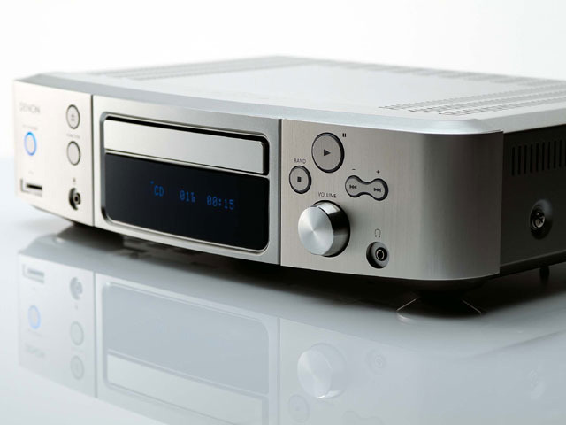 DENON、iPod専用入力を持ったオーディオシステム「S-81」を発売