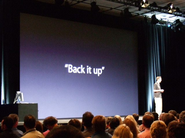 【WWDC 2006】次期Mac OSにHDDの履歴機能「Time Machine」が搭載 -新機能1〜5