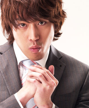 ShowTime、神話のエリックが主演する韓国ドラマ「新入社員」を配信開始