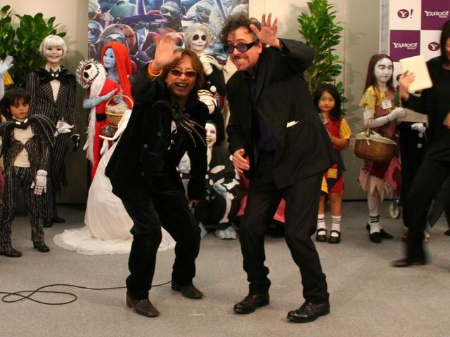 ティム・バートン監督は食品サンプルがお好き!? 仮装コンテストで