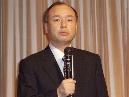 コストを度外視しても必要な対策はすべて行う -ソフトバンクモバイルの障害で孫社長が謝罪