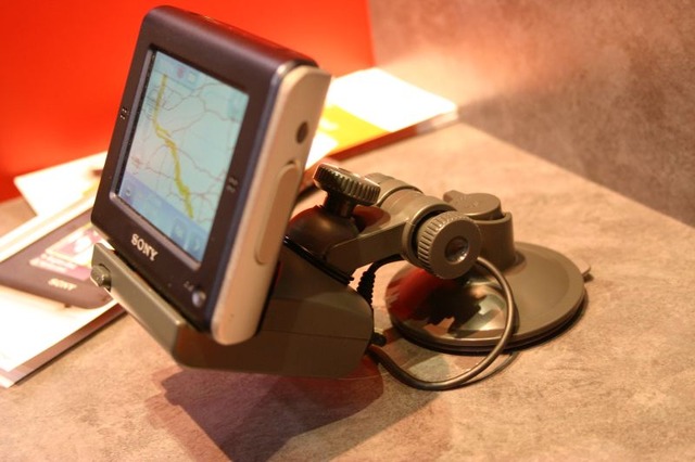 【CES 2007（Vol.16）】ソニーの交通情報対応のパーソナルナビ
