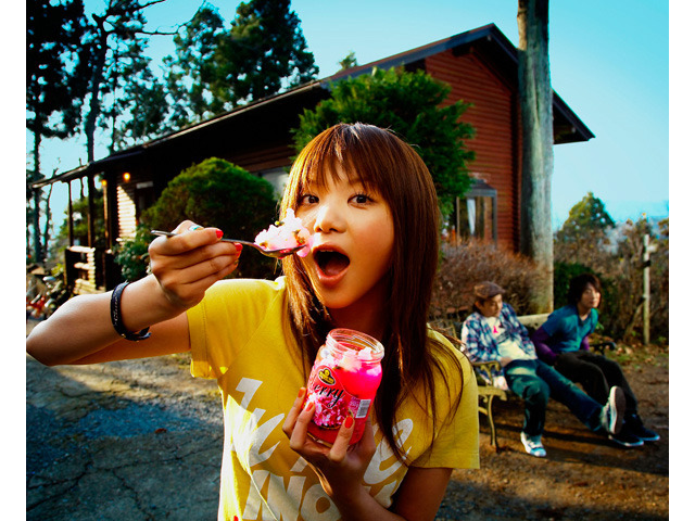 島谷ひとみ、鈴木亜美、倖田來未らの映像が一挙公開