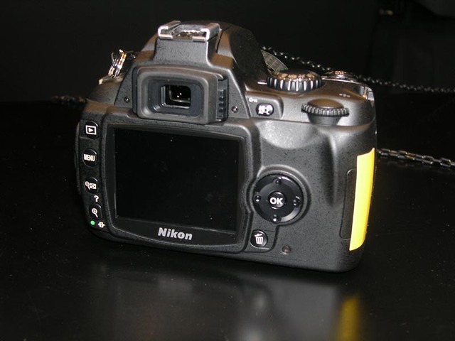 【PIE 2007 Vol.4】ニコンブースはデジタル一眼「D40x」とコンパクトデジカメ「COOLPIX」シリーズを柱に展開