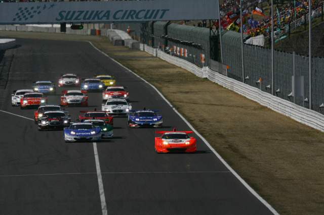 「SUPER GT 2007」のシーズン放送スタート