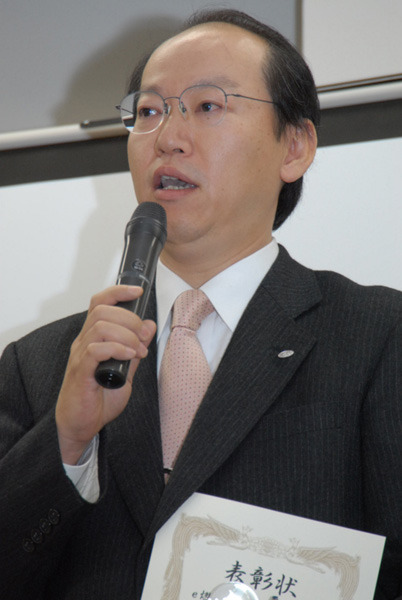 国交省とケータイCGM、ふたつの「燃費がよい自動車ランキング」