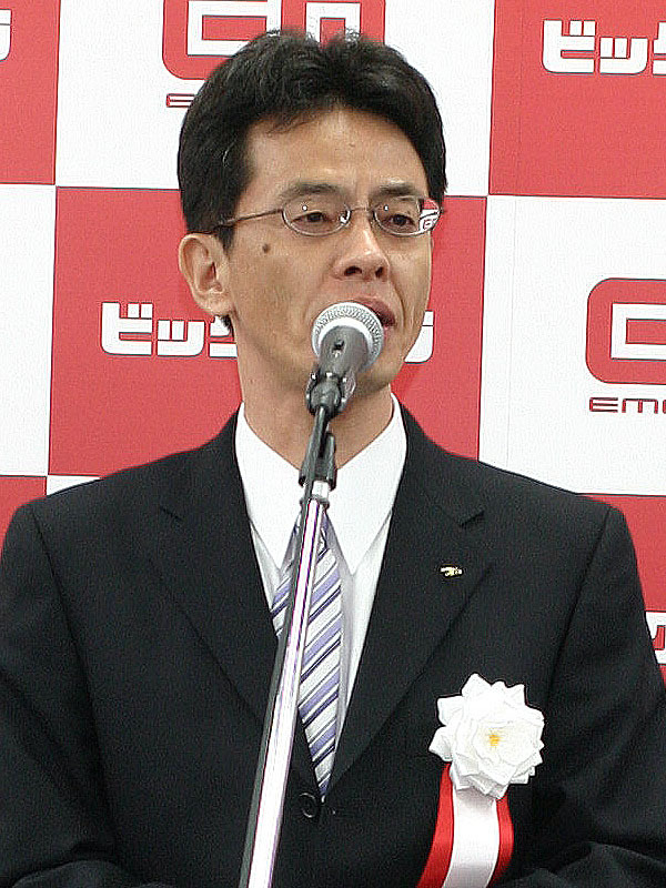 ついに指来たっす！　イー・モバイルが開業！