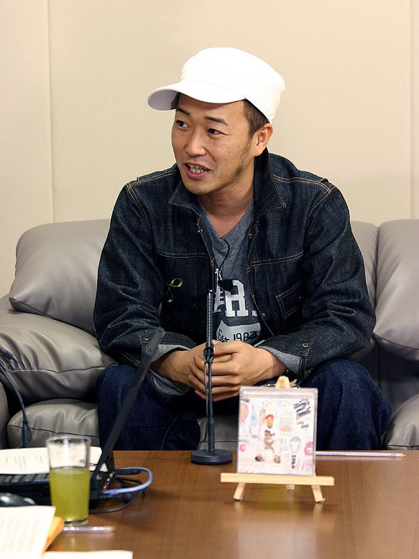 大人版クレヨンしんちゃん!?　SEAMOが参上！