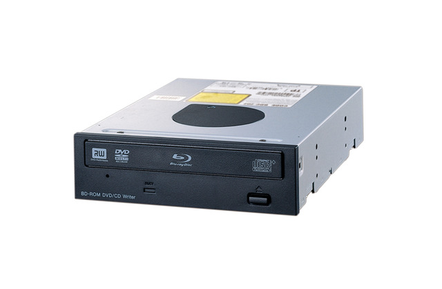 バッファロー、Blu-ray再生と書き込みDVD全規格に対応した外付型ドライブなど