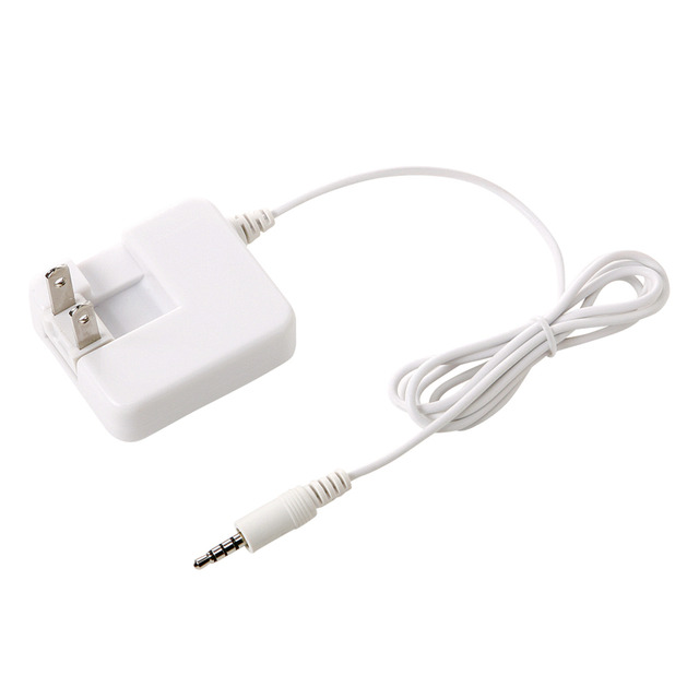 サンワサプライ、iPodが家庭用電源で充電できるACアダプタ