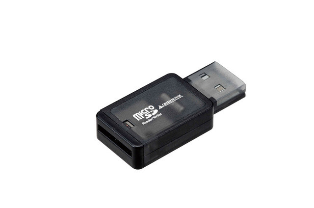 グリーンハウス、ケータイ画像をPCに高速転送——小型ボディのmicroSDカードリーダー/ライター