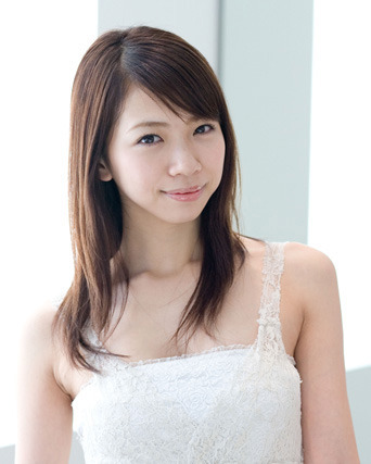 コスプレで初体験!?　セクシーな女スパイに注目