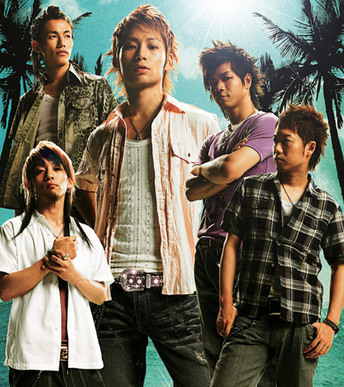 UVERworldがラテンムードで夏のサイトジャック！