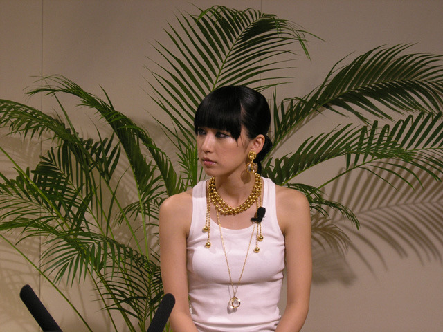 中島美嘉がプライベートも告白! 結婚はまだまだ!?