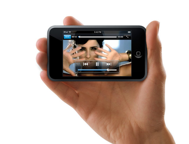アップル、ネット接続を可能にした「iPod touch」——タッチパネルで快適操作を実現