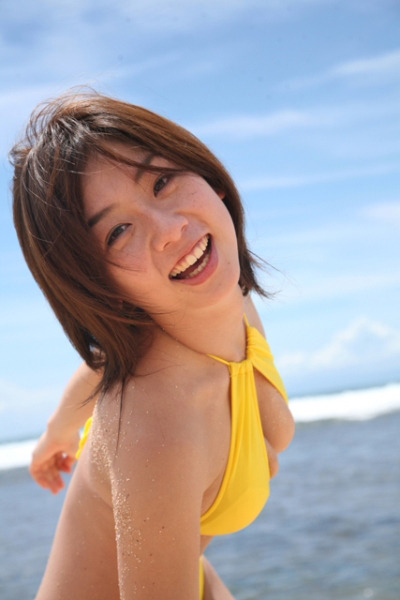 今夜21時、Hカップアイドル田代さやかがセクシー衣装で生トーク!?