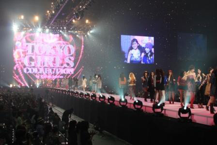 東京ガールズコレクションで梨花、香里奈などモデル68人が共演
