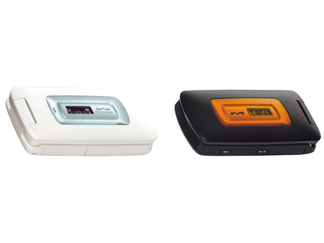 ウィルコム、WX320Tに新色「ピンク」を追加〜10/25より発売