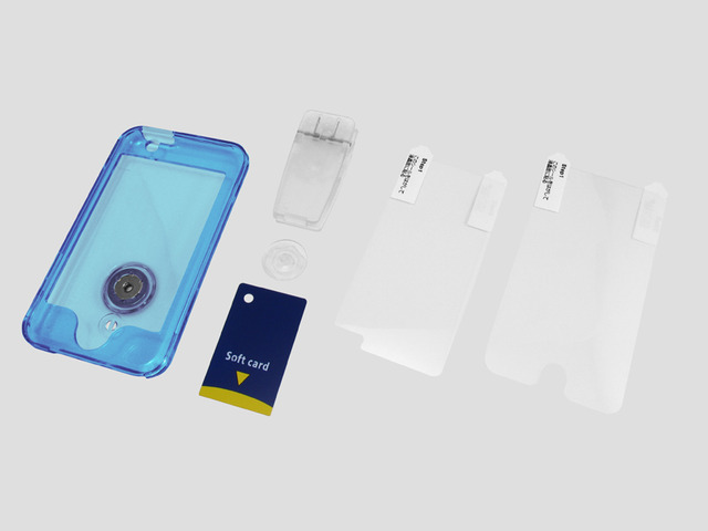 人気のiPod touch用のクリスタルジャケットセット、レイ・アウト——全4カラーを用意