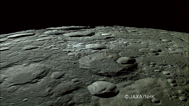 かぐや、月面ハイビジョン撮影成功!