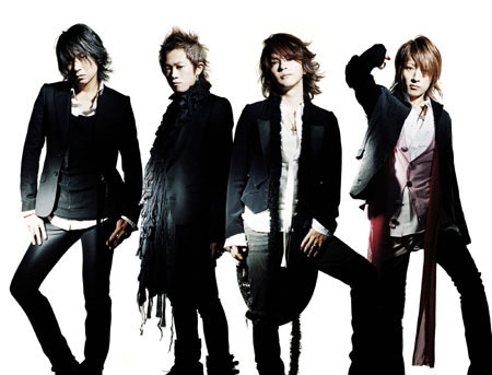 ニューアルバム収録の5曲のPVをフル公開〜L'Arc〜en〜Ciel「KISS」