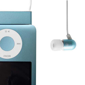 ラディウス、第3世代iPod nanoを首に掛けて使用できるネックストラップ型イヤホン