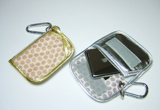 iPod nano用のソフトケースに冬限定バージョン、suono