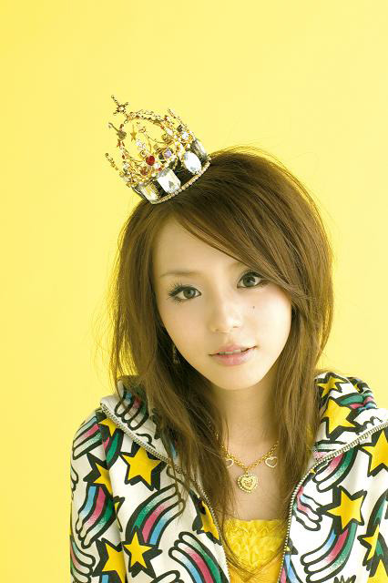 “あーや”平野綾が書き下ろしラブレターやプライベートルームを公開！