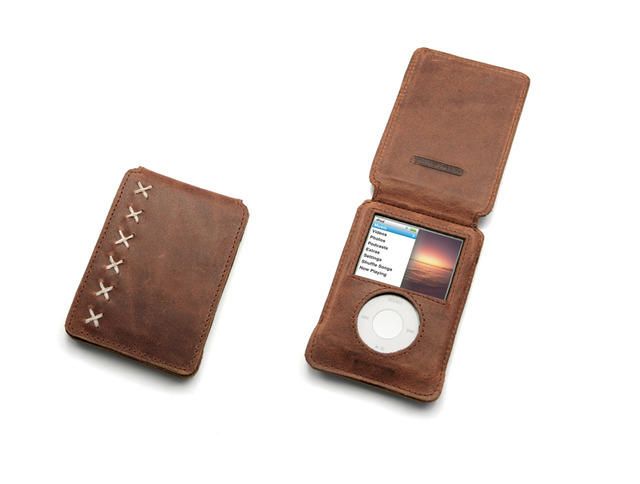 iPod nanoをおしゃれに変身させる高級感あるレザーケース