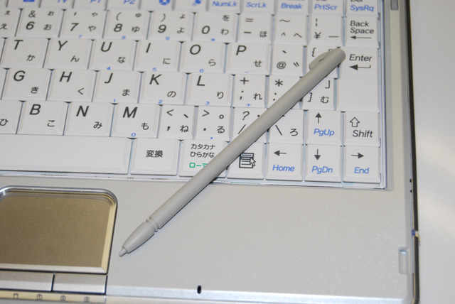 工人舎、国内最小の光学ドライブ搭載ミニノートPCシリーズ