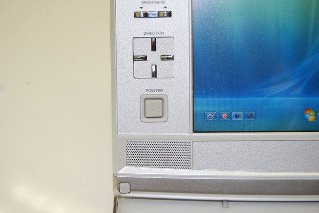 工人舎、国内最小の光学ドライブ搭載ミニノートPCシリーズ