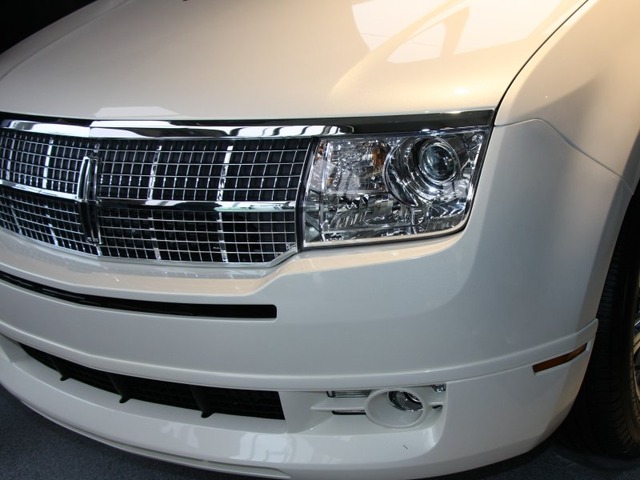 【CES 2008 Vol.19】ビルゲイツの「愛車」はフォード？？（Microsoft Auto篇）