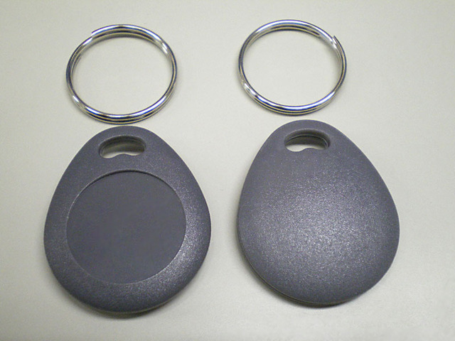 秘密にしたいデータを守ることができるSATAハードディスク暗号化ケース