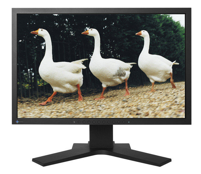 ナナオ、広色域パネル採用のグラフィックデザイナー向け22V型液晶ディスプレイ——直販価格134,400円