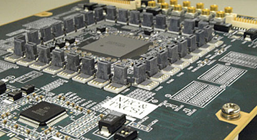 NECと東工大、SFP＋の約1,000倍の20Tbpsでのデータ転送が可能な光インターコネクト技術