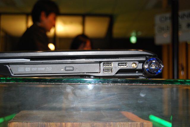「今年から日本に照準」——日本エイサー、世界初の16:9パネル搭載ノートPC発表会